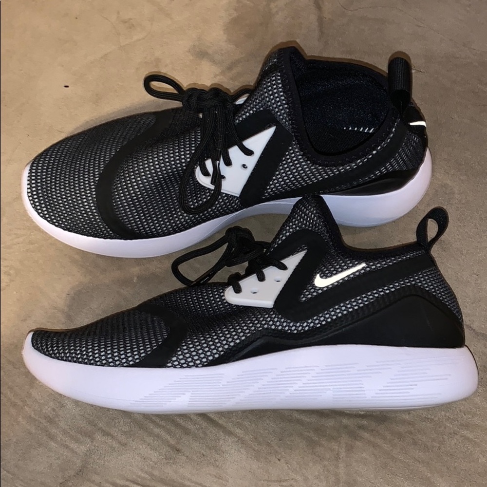 Nike Lunar Charge